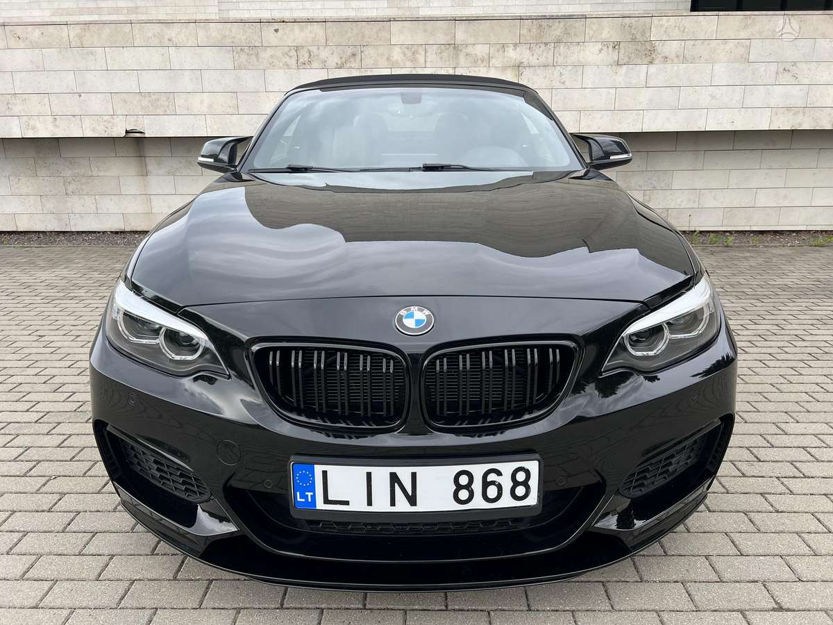 BMW 228, 2.0 l., Кабриолет