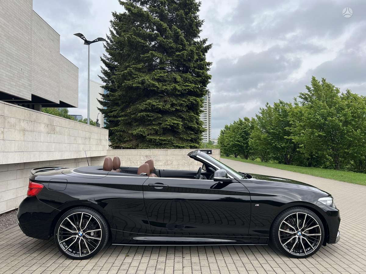 BMW 228, 2.0 l., convertible
