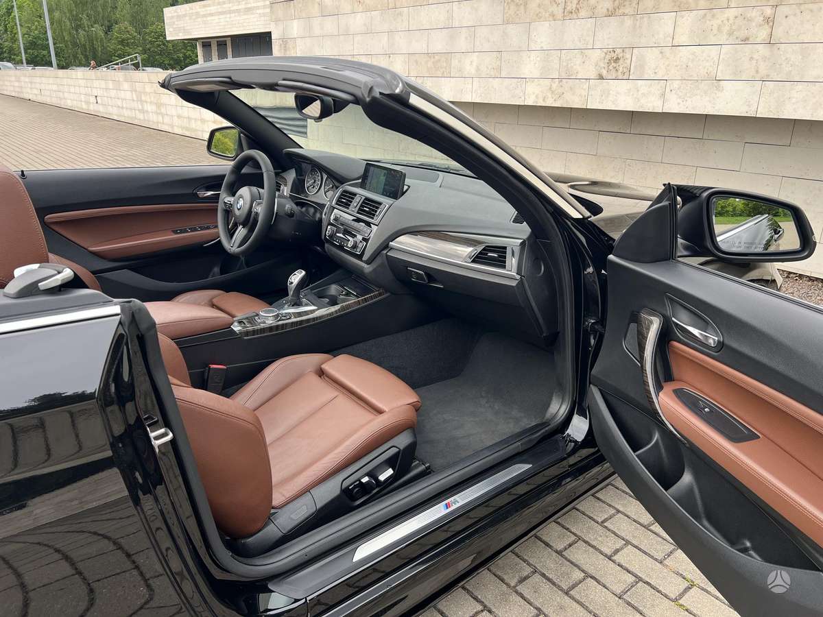 BMW 228, 2.0 l., Кабриолет