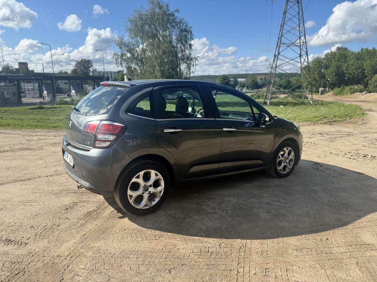 Citroen C3, 1.2 l., hatchback