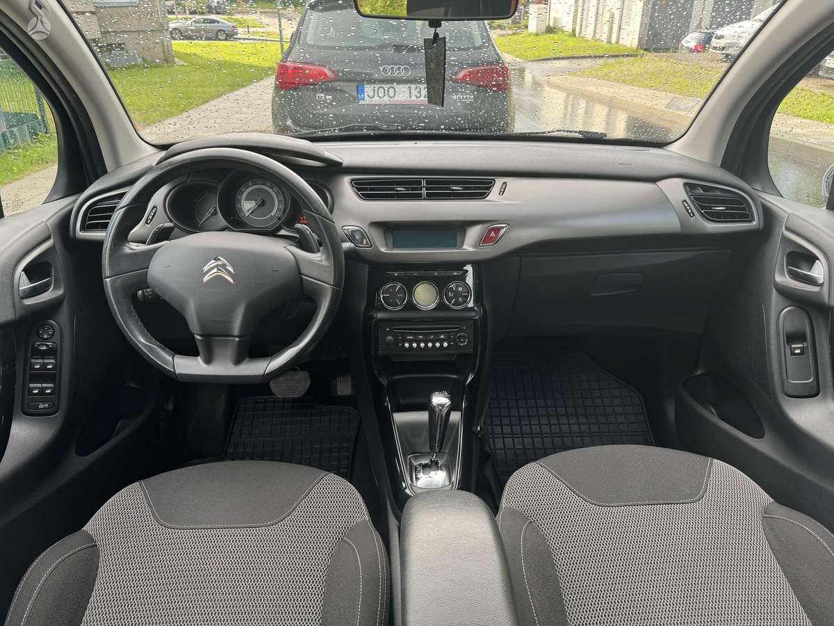 Citroen C3, 1.2 l., hatchback