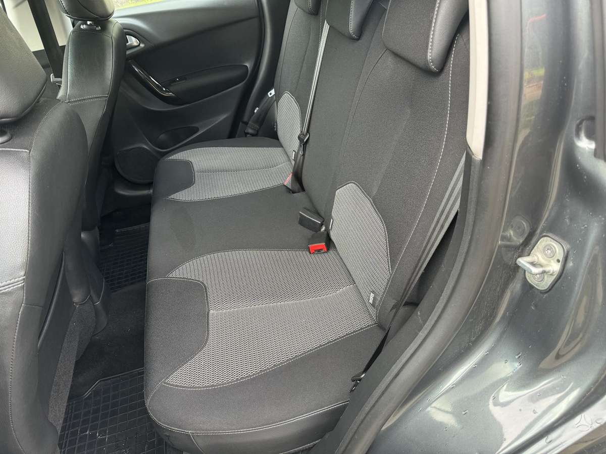 Citroen C3, 1.2 l., hatchback