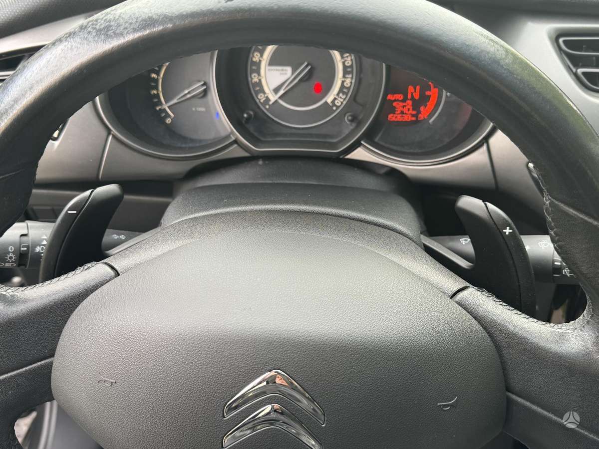 Citroen C3, 1.2 l., hatchback