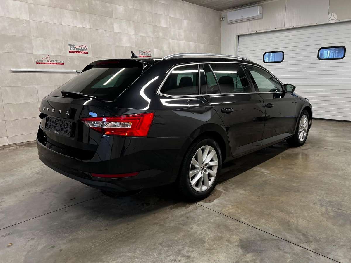 Skoda Superb, 1.5 l., Универсал