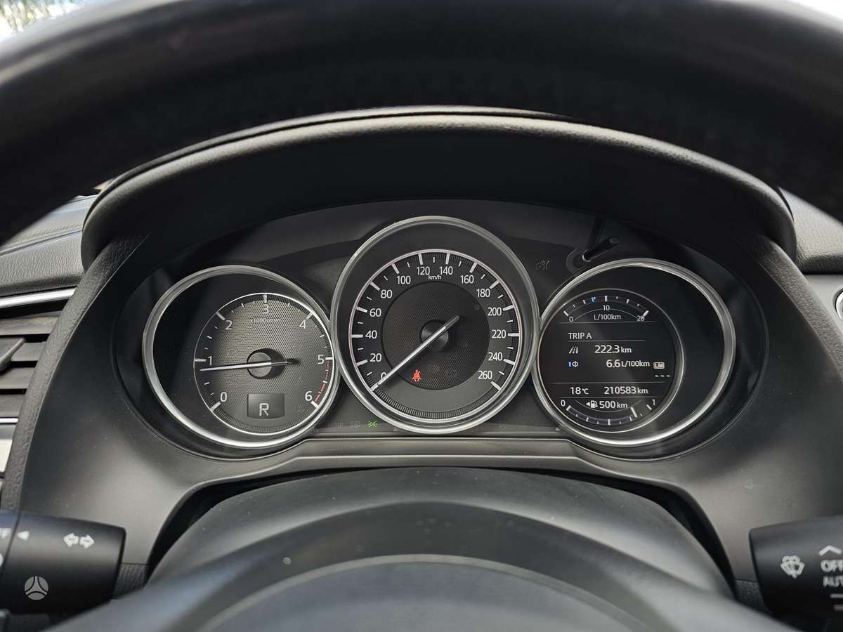 Mazda 6, 2.2 l., universalas