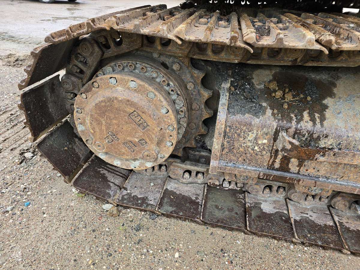 Caterpillar 320.LEICA GPS, ekskavatoriai