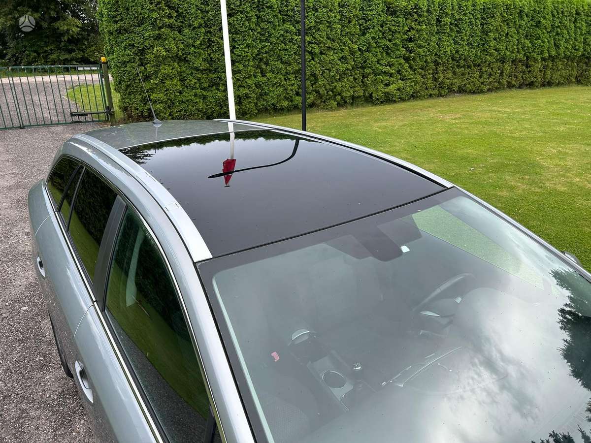 Toyota Avensis - 5