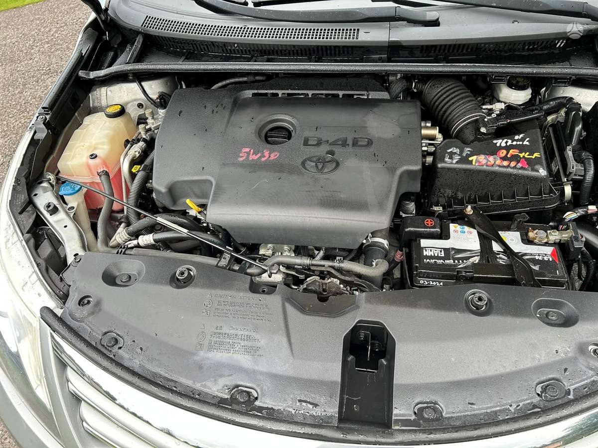 Toyota Avensis, 2.0 l., Универсал