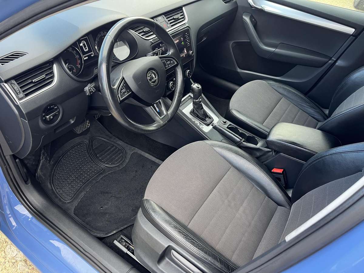 Škoda Octavia - 10