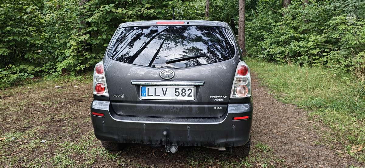 Toyota Corolla Verso - 2