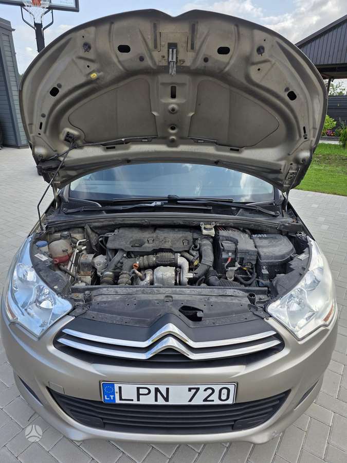 Citroen C4, 1.6 l., Хэтчбек