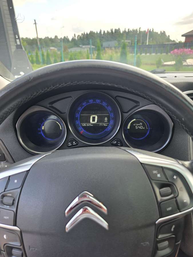 Citroen C4, 1.6 l., Хэтчбек