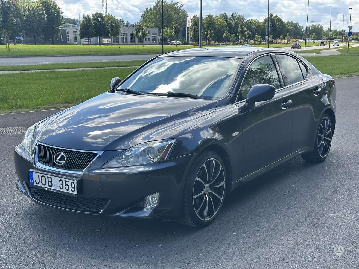 Lexus IS 250, 2.5 l., Седан