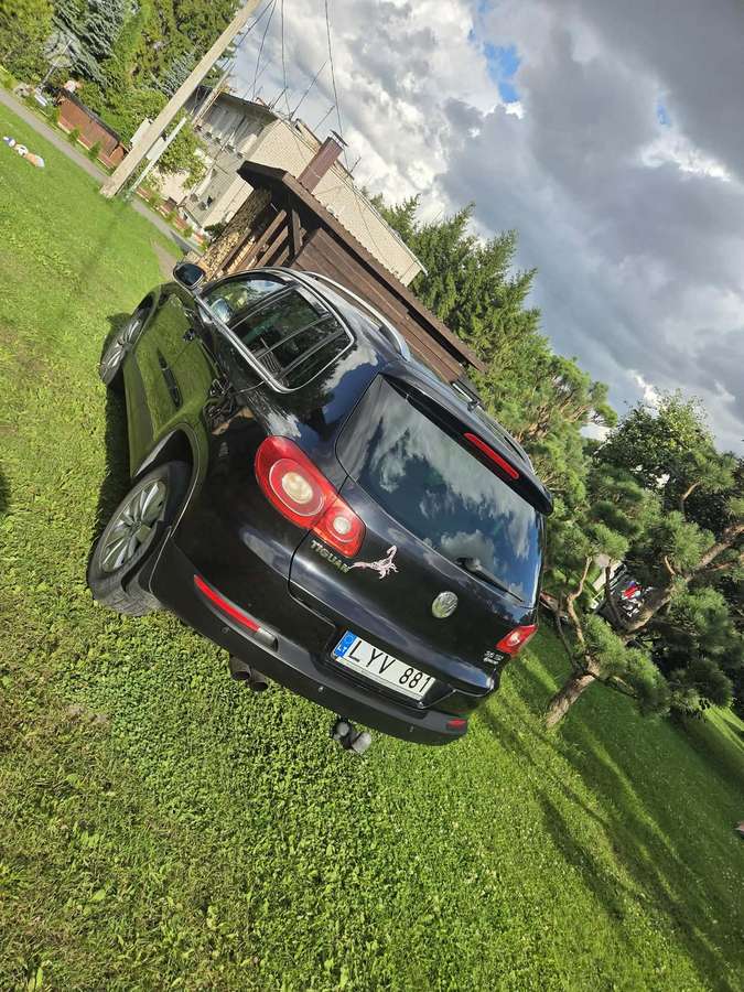 Volkswagen Tiguan - 3