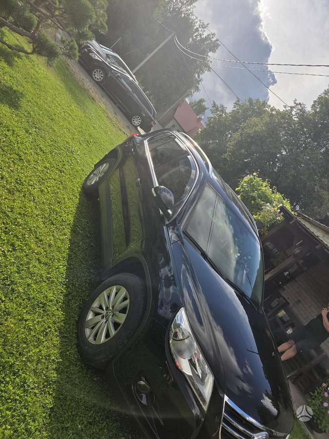Volkswagen Tiguan - 5