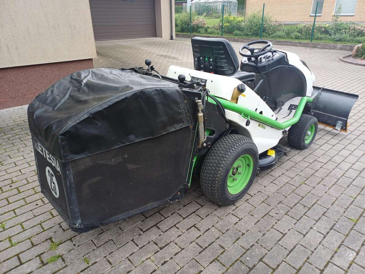 Etesia Hydro 100 Dizel, sodo traktoriai