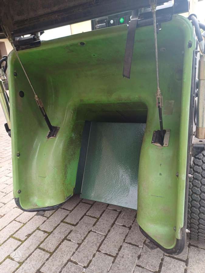 Etesia Hydro 100 Dizel, садовые тракторы