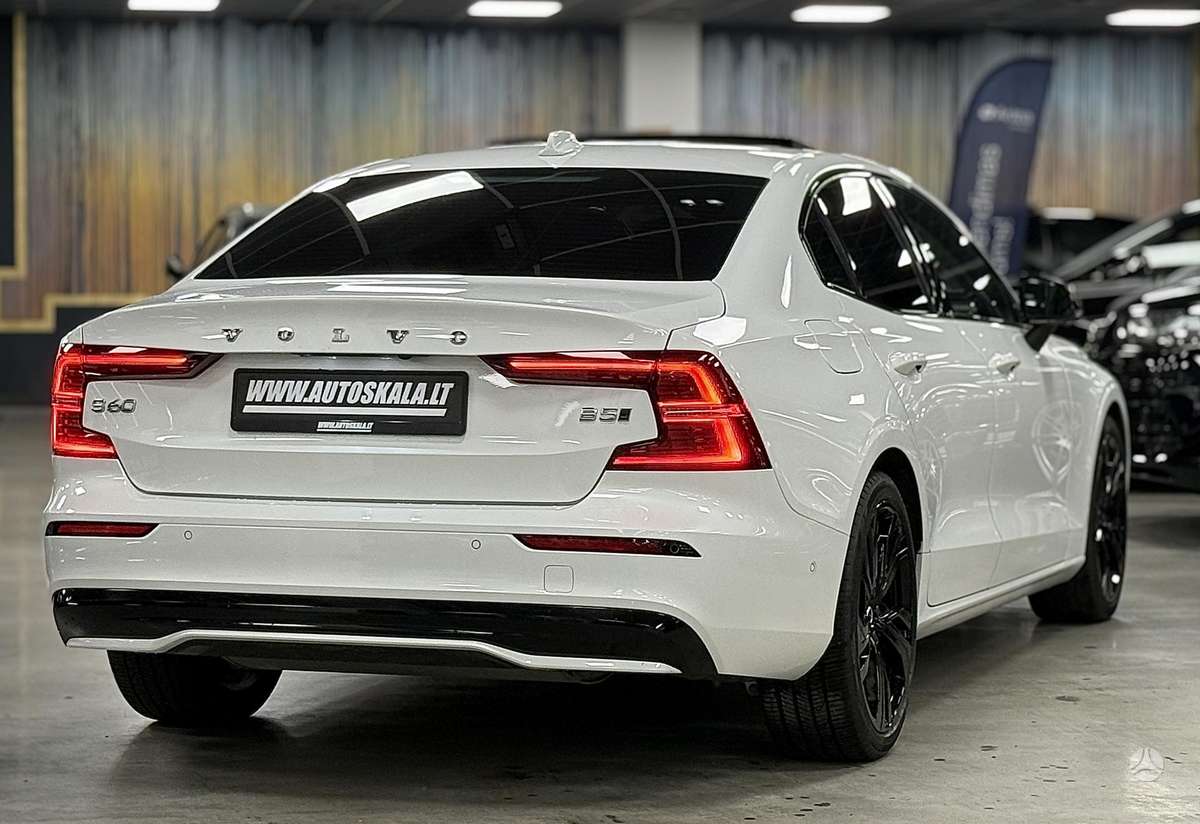 Volvo S60, 2.0 l., Седан