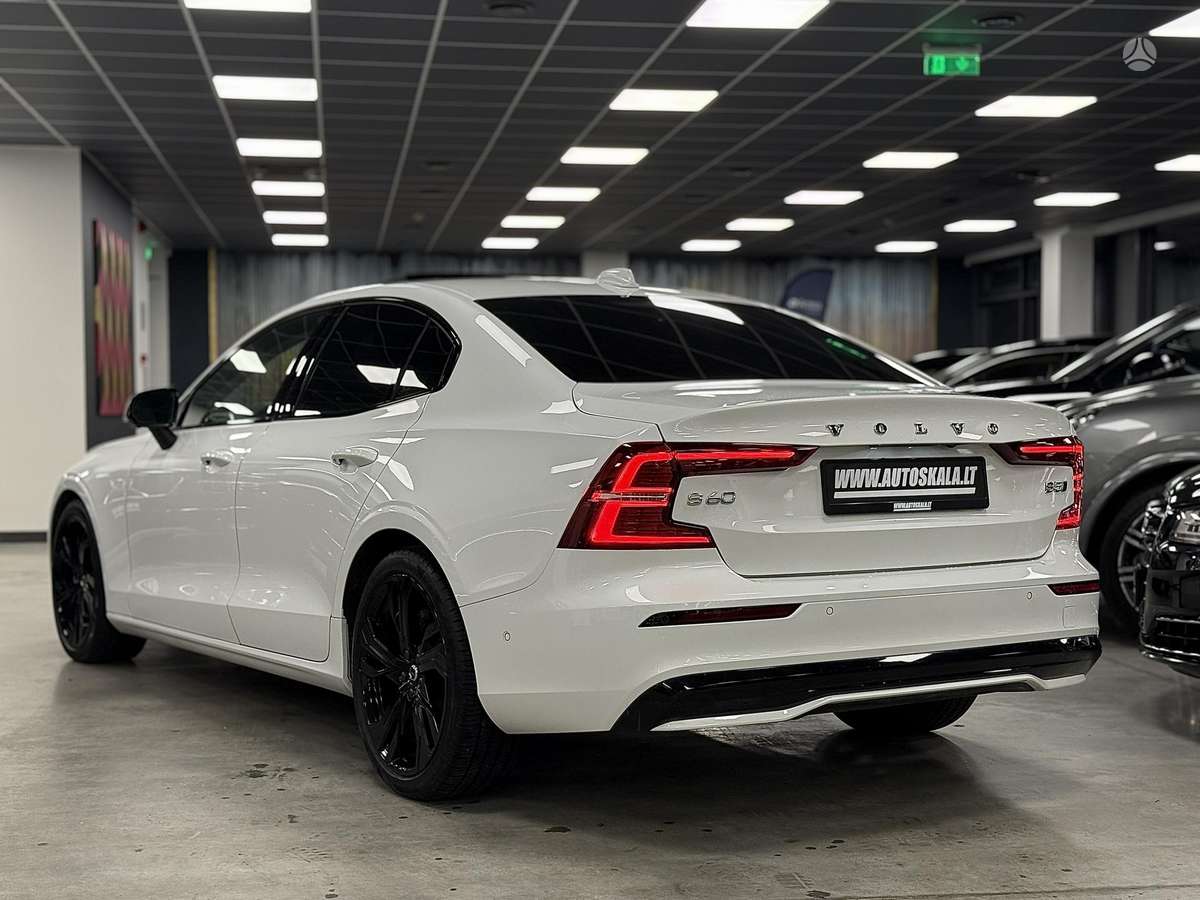 Volvo S60, 2.0 l., Седан