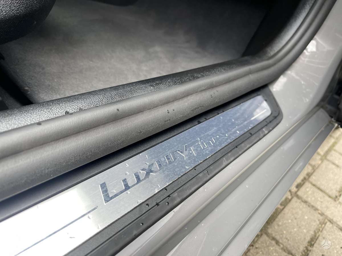 BMW 520, 2.0 l., universalas