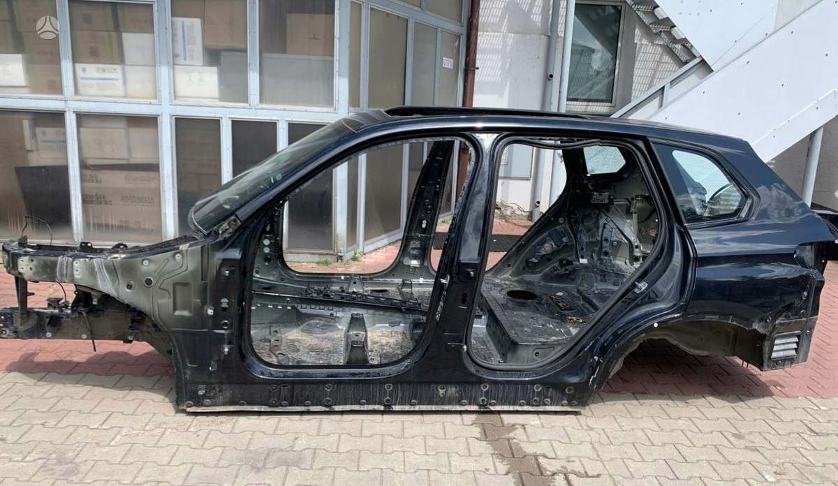 BMW X5 kėbulo dalys