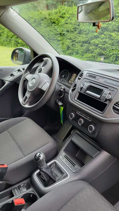 Volkswagen Tiguan - 7