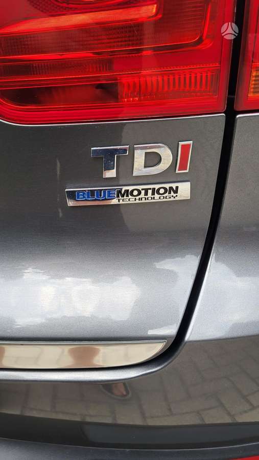 Volkswagen Tiguan - 11