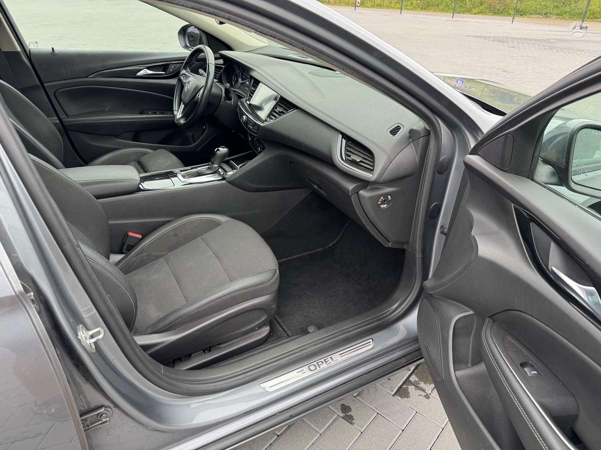 Opel Insignia, 1.6 l., Универсал