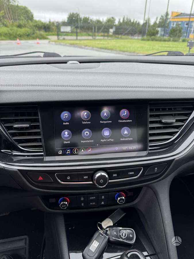 Opel Insignia, 1.6 l., Универсал