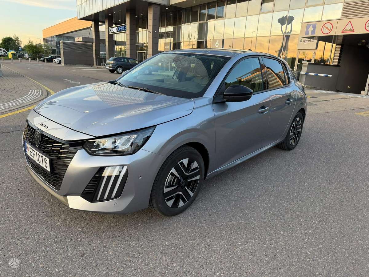 Peugeot 208 - 3