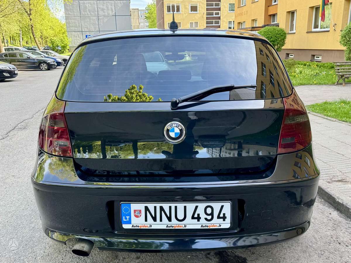 BMW 118, 2.0 l., Хэтчбек
