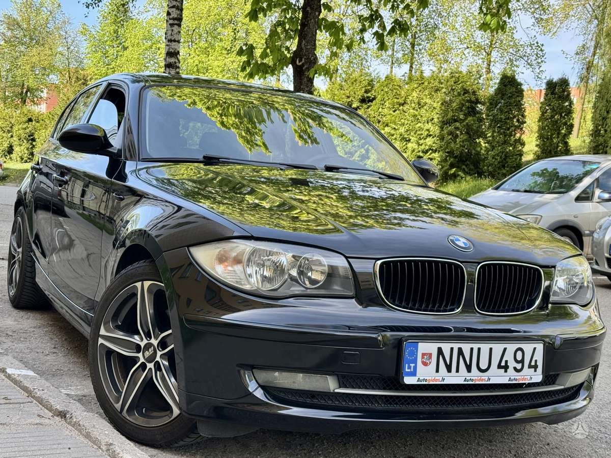 BMW 118, 2.0 l., hatchback