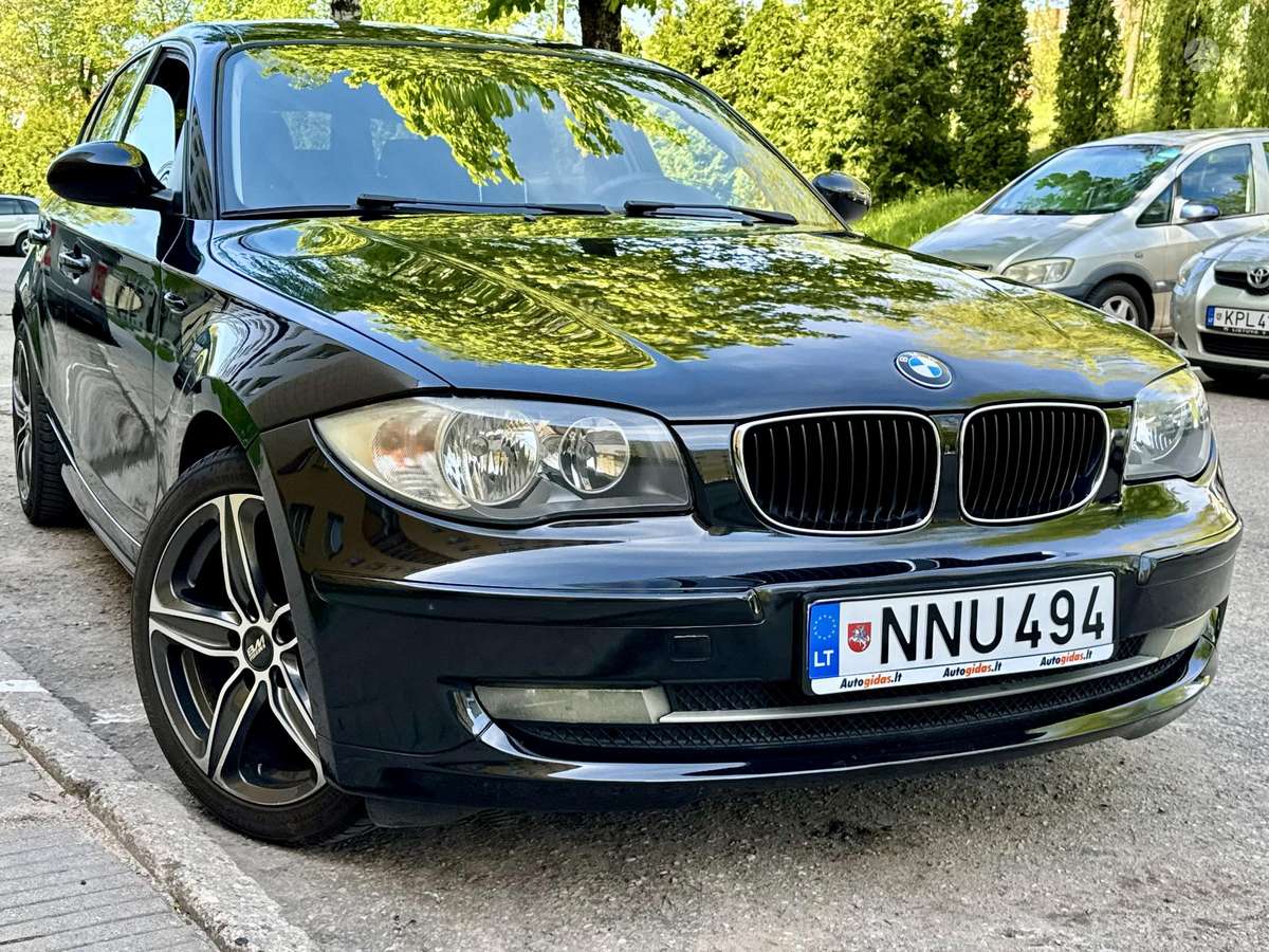 BMW 118, 2.0 l., Хэтчбек