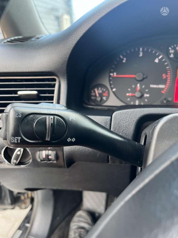 Audi A6, 1.9 l., universalas