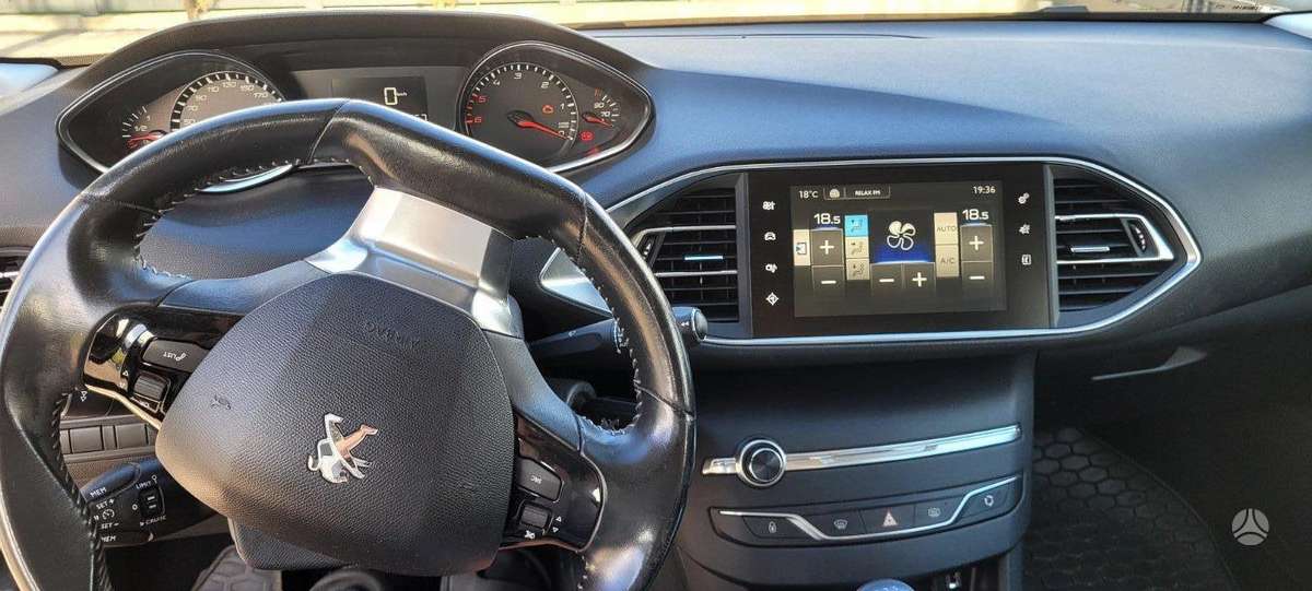 Peugeot 3008, Универсал