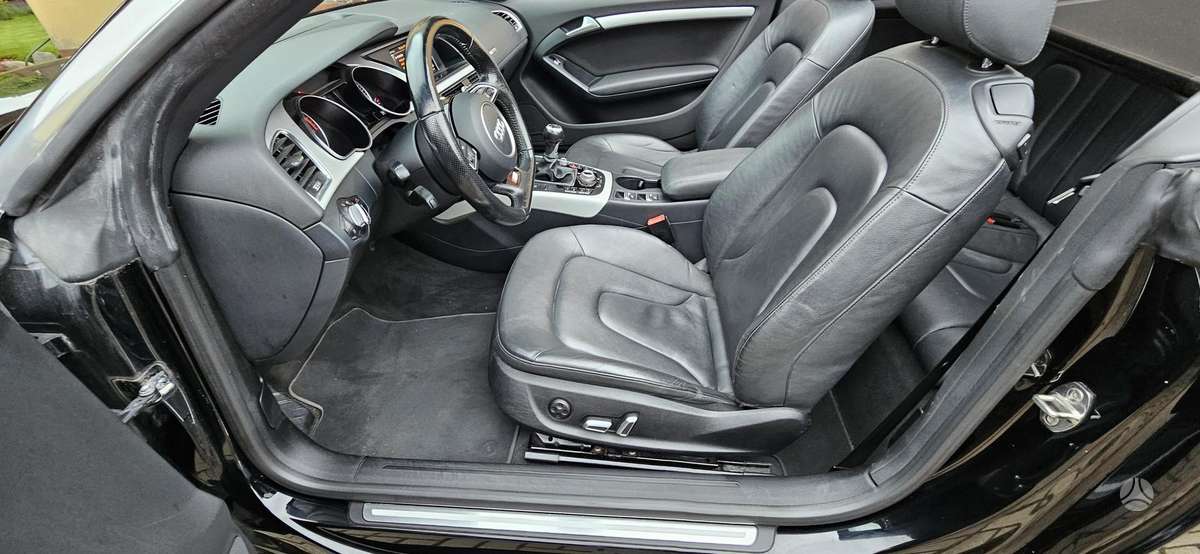 Audi A5, 2.0 l., kabrioletas