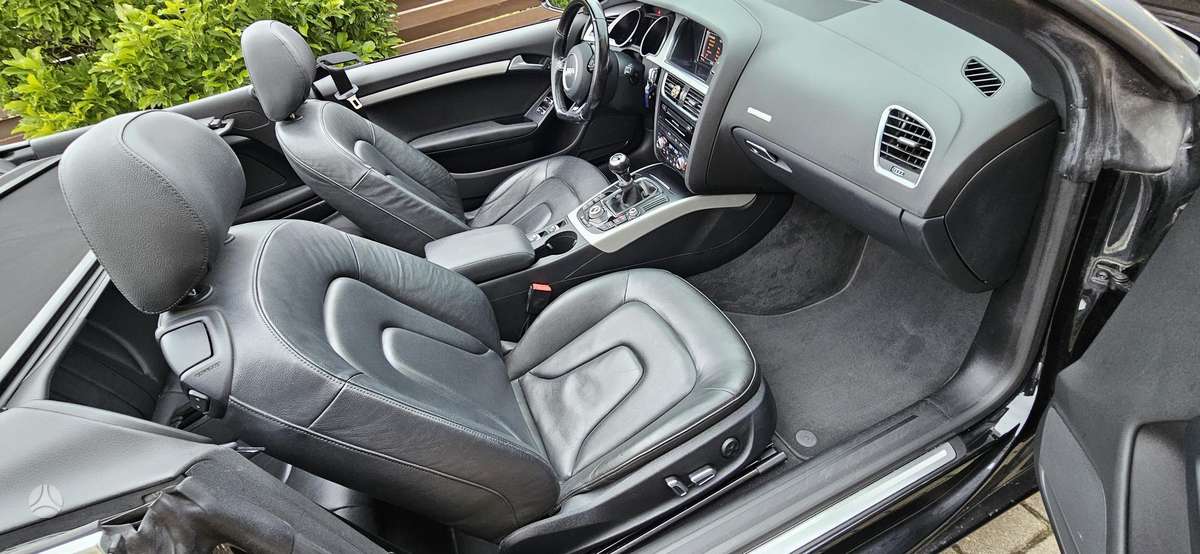 Audi A5, 2.0 l., kabrioletas