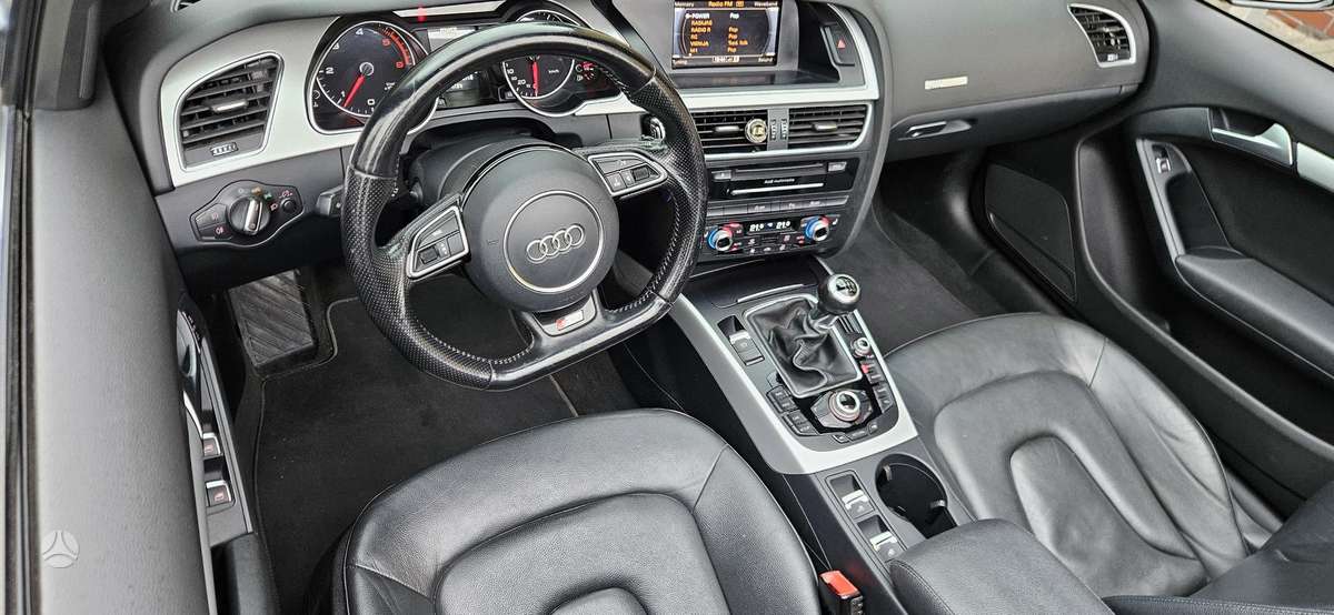 Audi A5, 2.0 l., kabrioletas