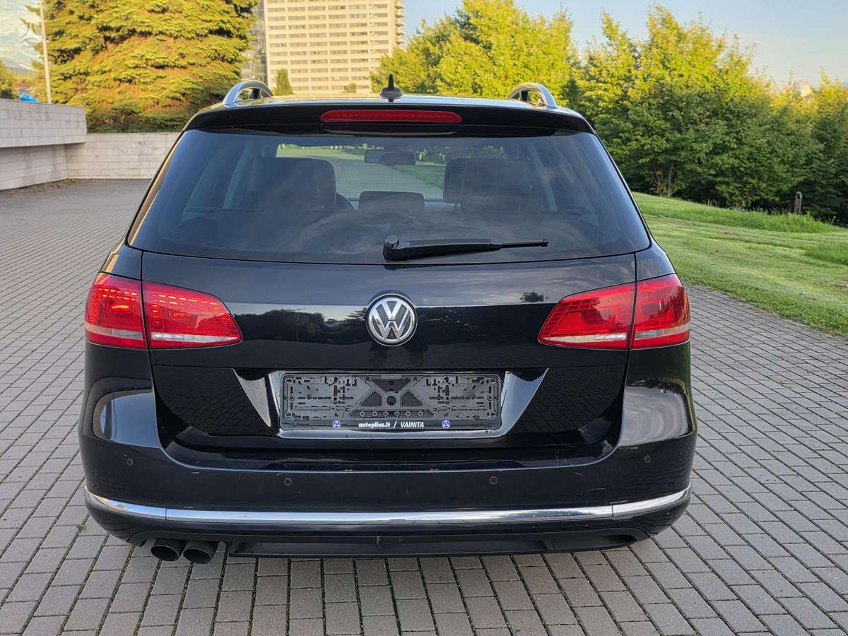 Volkswagen Passat, 2.0 l., Универсал