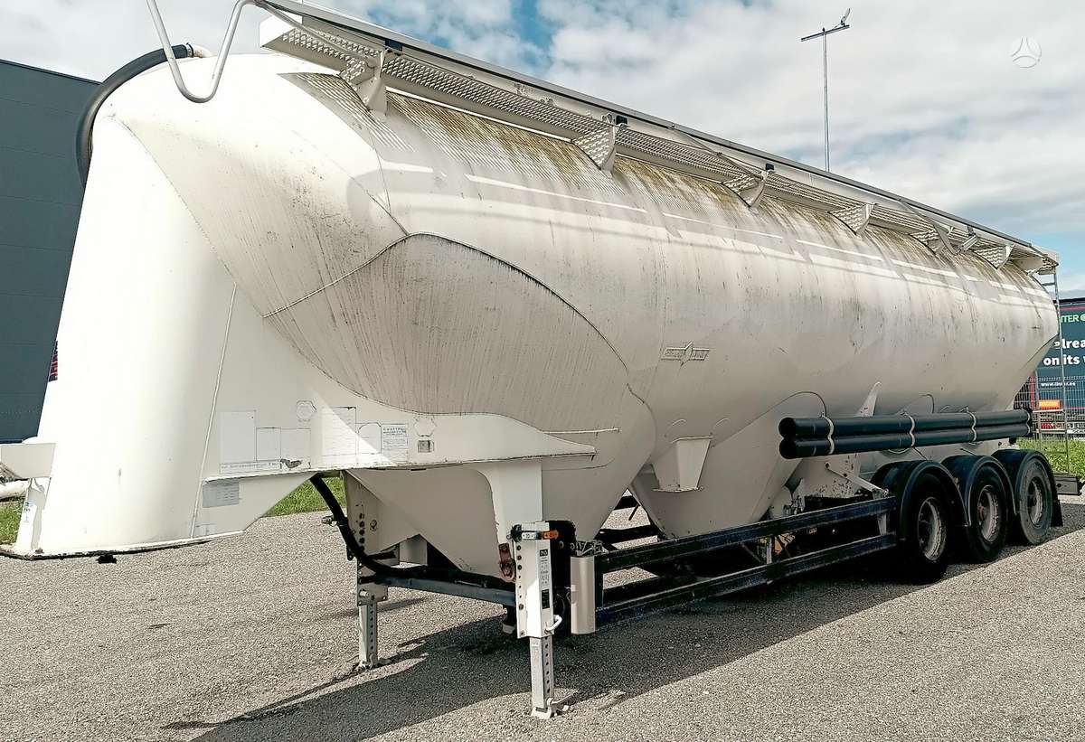 Spitzer 55m3, cisterninės