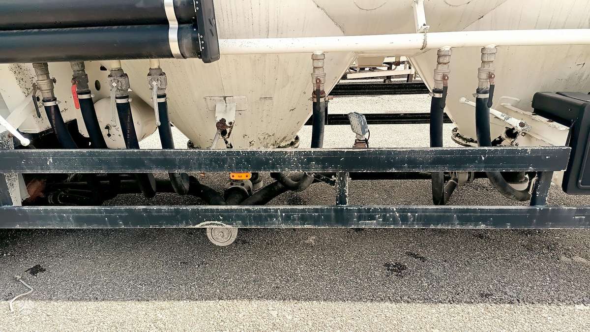 Spitzer 55m3, cisternas