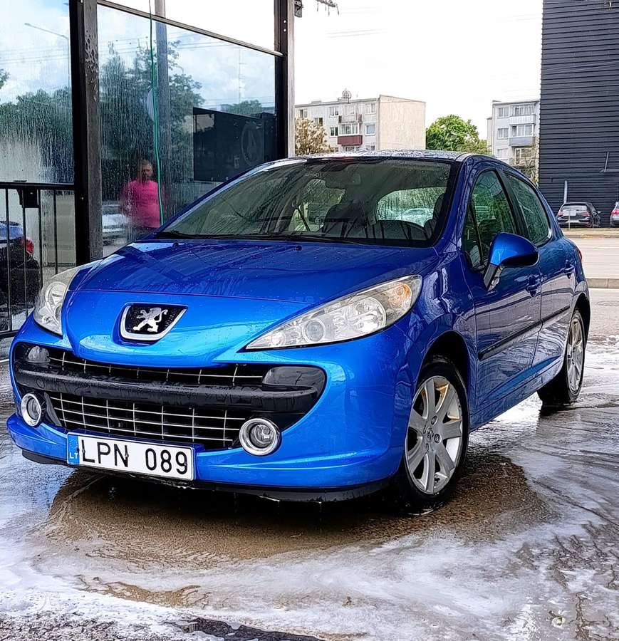 Peugeot 207 - 4