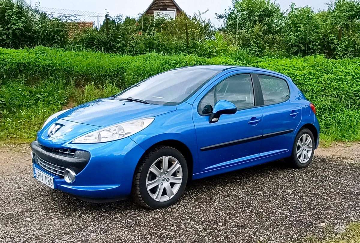 Peugeot 207 - 11