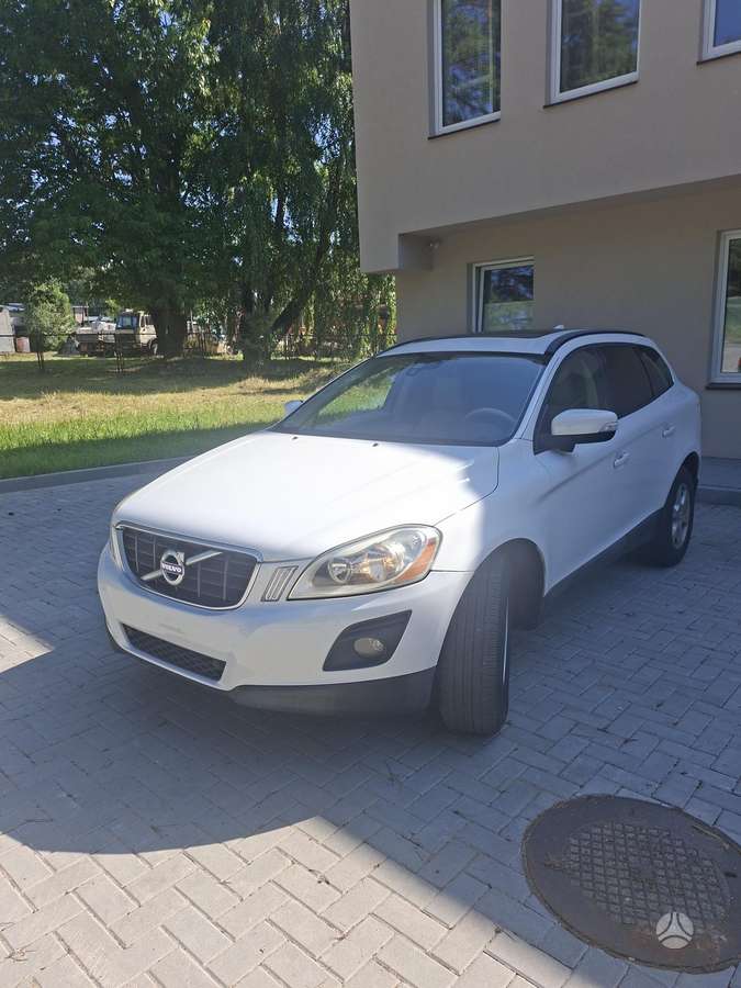 Volvo XC60, 3.2 l., Минивэн