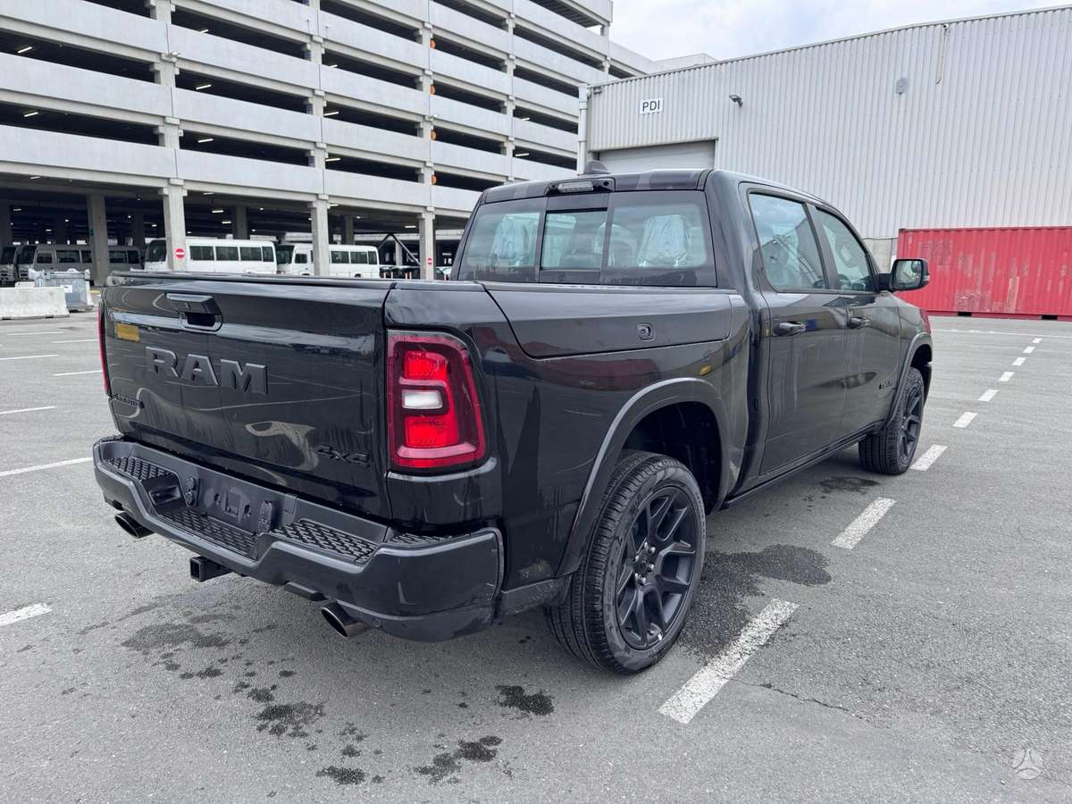 RAM 1500, 3.0 l., off-road / crossover
