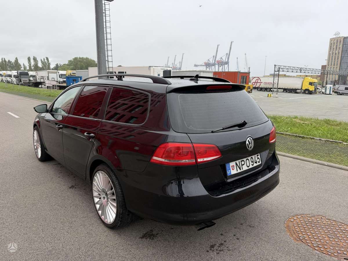 Volkswagen Passat - 3