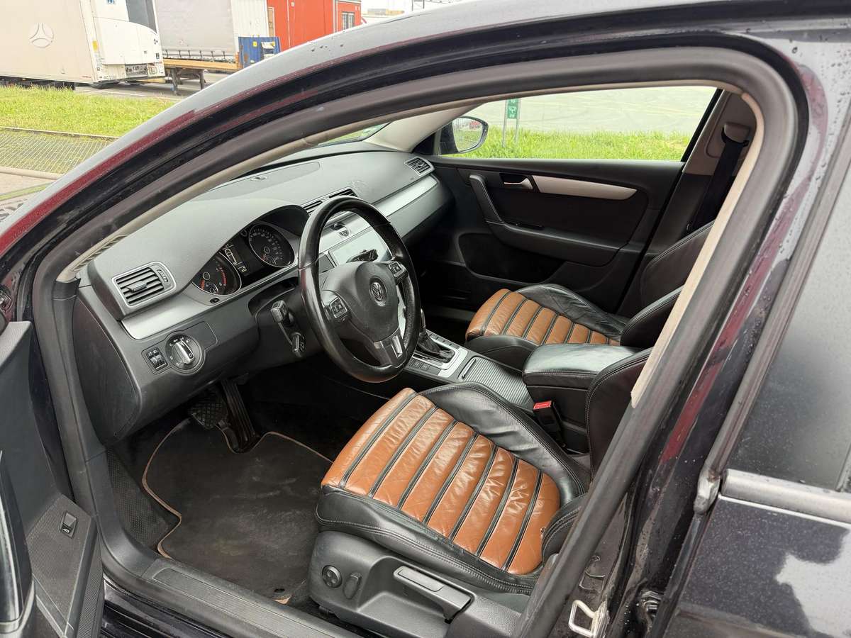 Volkswagen Passat - 6