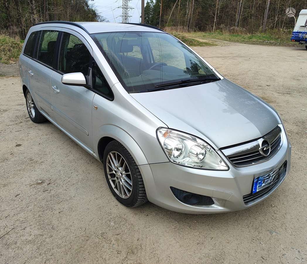 Opel Zafira, 2.2 l., Минивэн