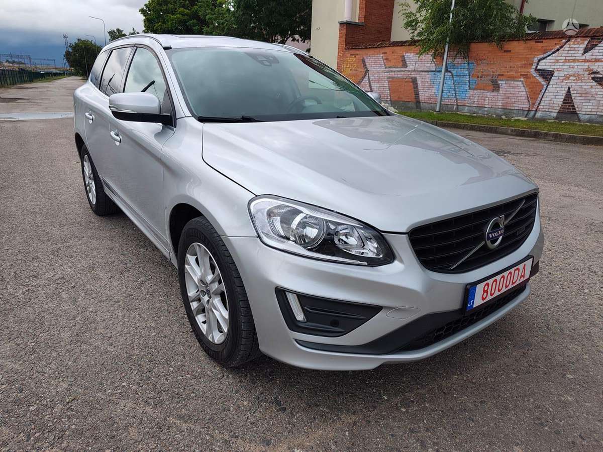 Volvo XC60, 2.0 l., off-road / crossover