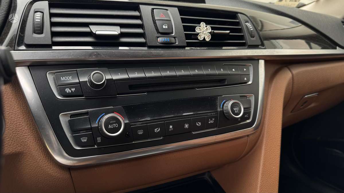 BMW 320, 2.0 l., universalas